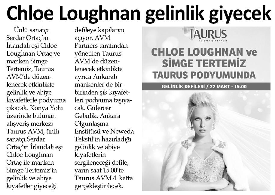 Chloe Loughnan Gelinlik Giyecek